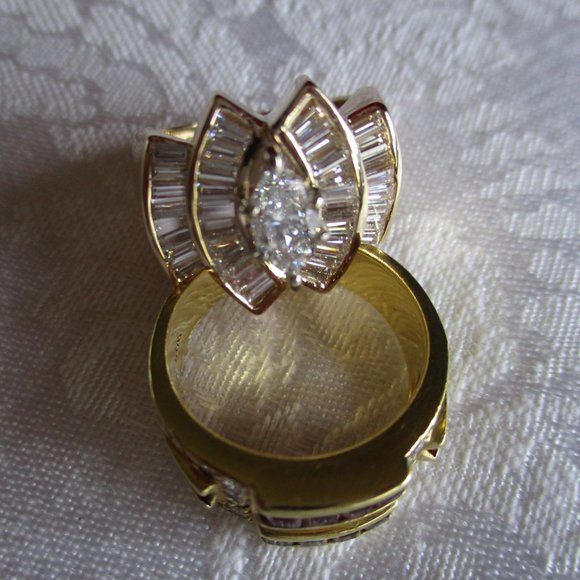 ππΉπ LADYβS GENUINE-AUTHENTIC 14K YELLOW GOLD DIAMOND RING β SIZE 4.5 ππΉπ - Picture 12 of 16